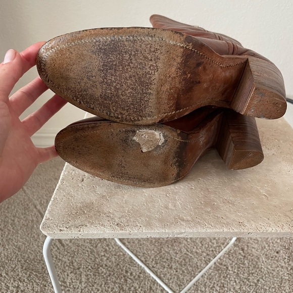 FRYE Vintage Mid-Height Cowboy Boots in Brown Leather - Picture 10 of 14